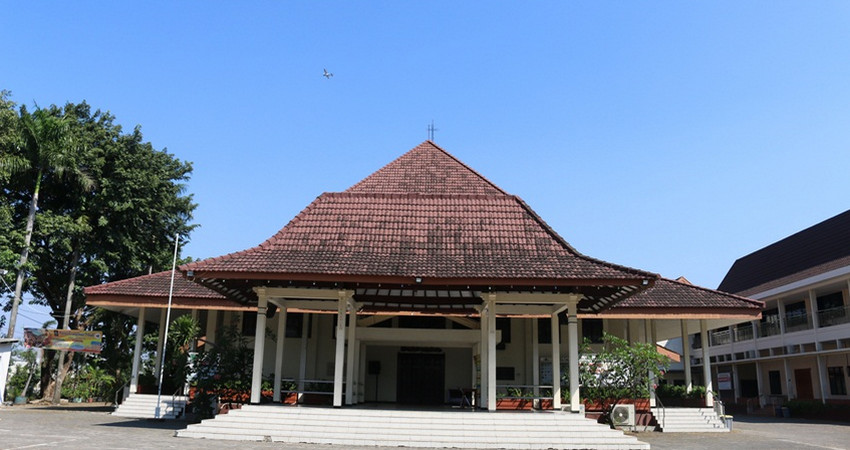 Gereja Bunda Maria Cirebon