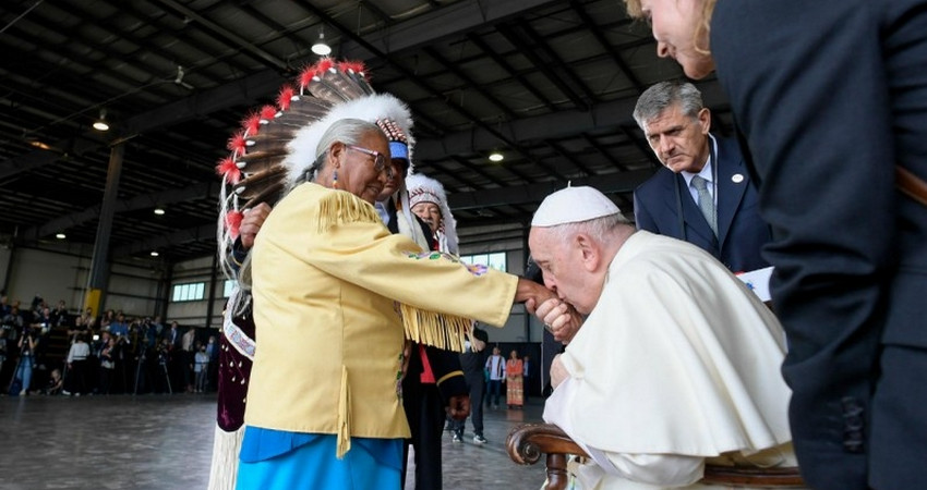 Kunjungan Apostolik Paus Fransiskus ke Kanada