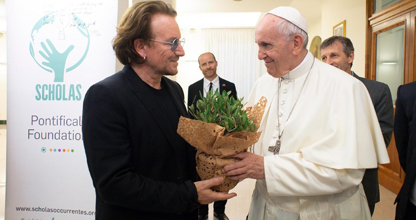 Bono-Vox-bertemu-Paus-Fransiskus