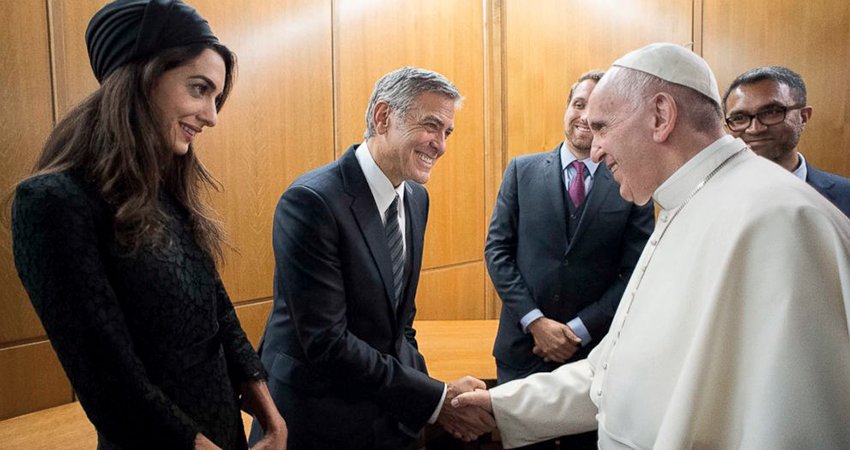 George-Clooney-berjumpa-dengan-Paus-Fransiskus