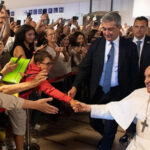 Keluar dari RS, Paus Fransiskus: “Terima Kasih! Saya masih hidup”