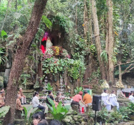 Gua Maria Padang Bulan Pringsewu