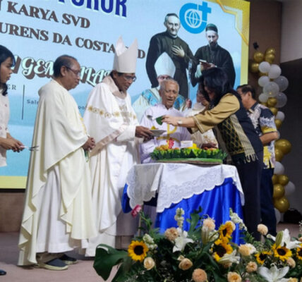 HUT 50 Tahun Pater Laurens Da Costa SVD