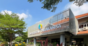 Kuliah di Kampus Katolik Cuma Bayar 3 Jutaan, Murah Banget?